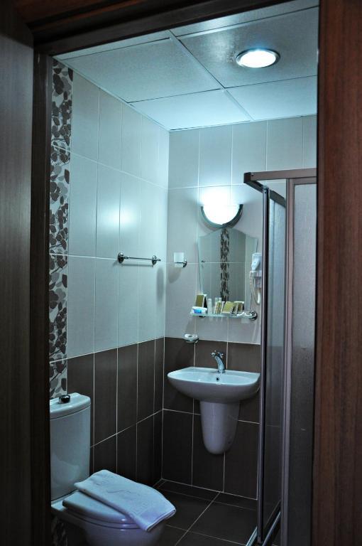 Avcilar Vizyon 3*
