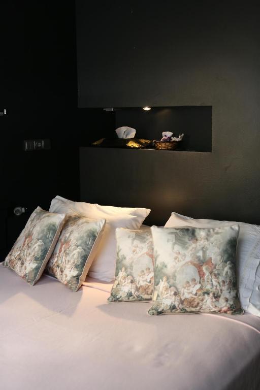 Noble House Galata 3*