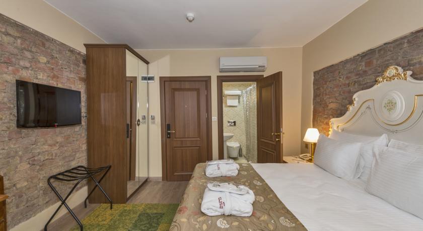 By Murat Royal Galata 3* Istanbul