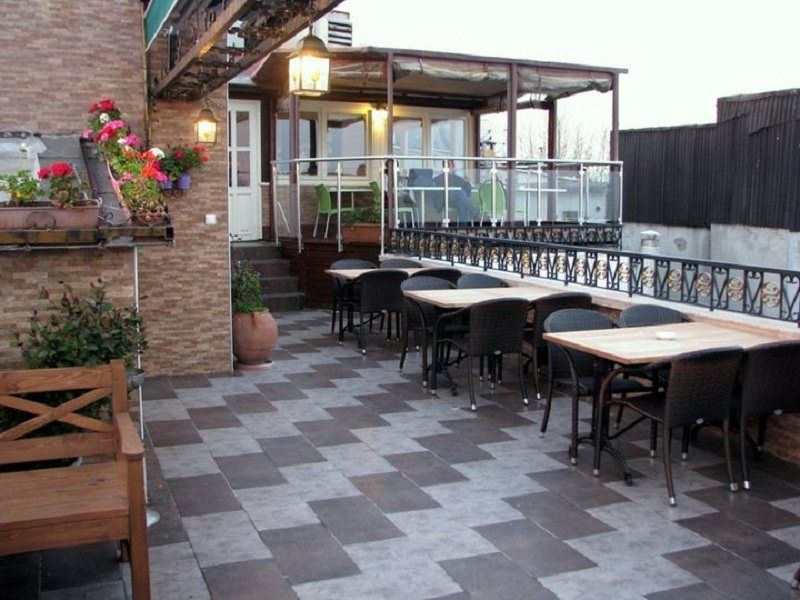 Lapis & Hotel Istanbul