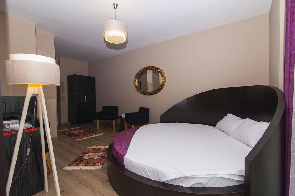 Bossuite Maltepe