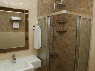 Otel Long