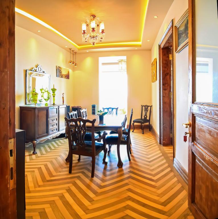 Apartment Maroon Istanbul