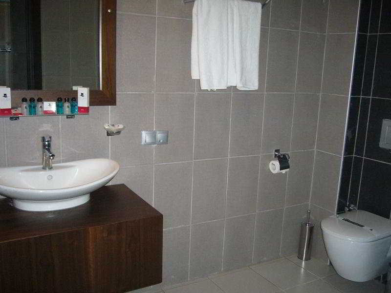 City Wall Hotel 3*