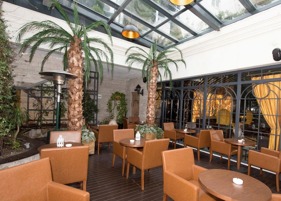 Sura Design & Hotel