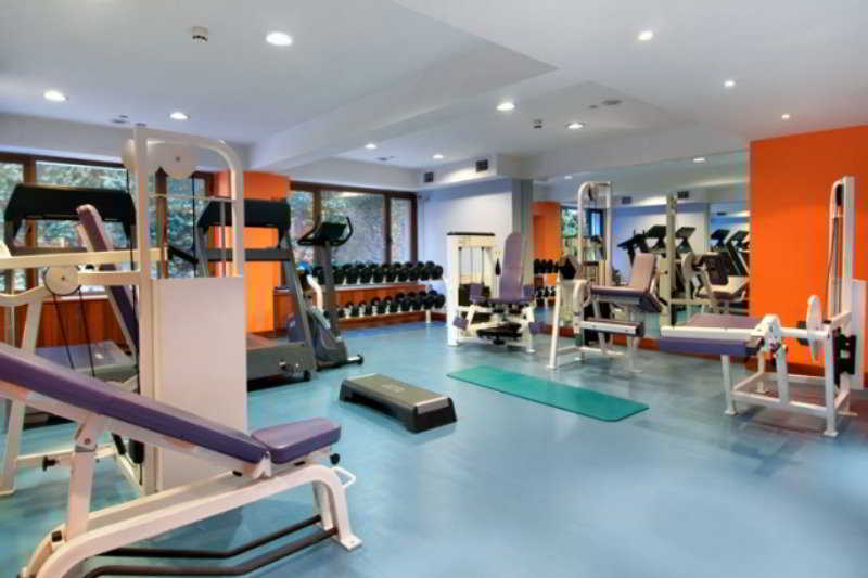 Hilton Parksa 4*