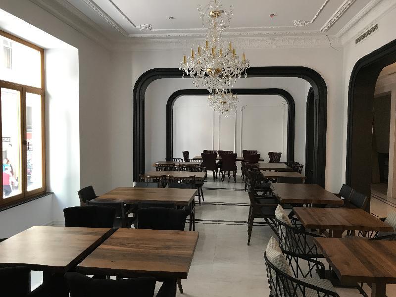 Lush Taksim - Special Category