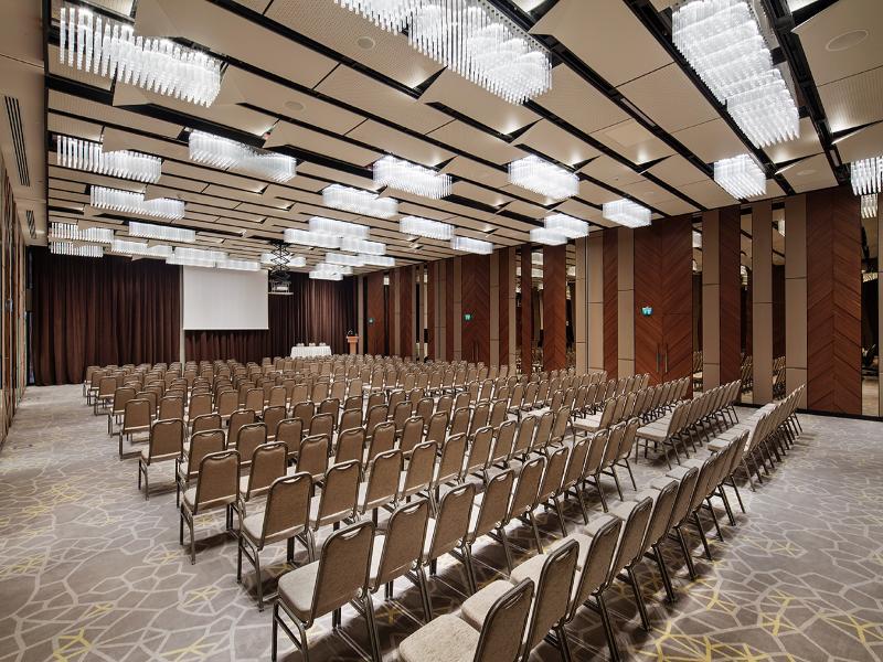Otel Hilton Garden Atatürk Airport 4*