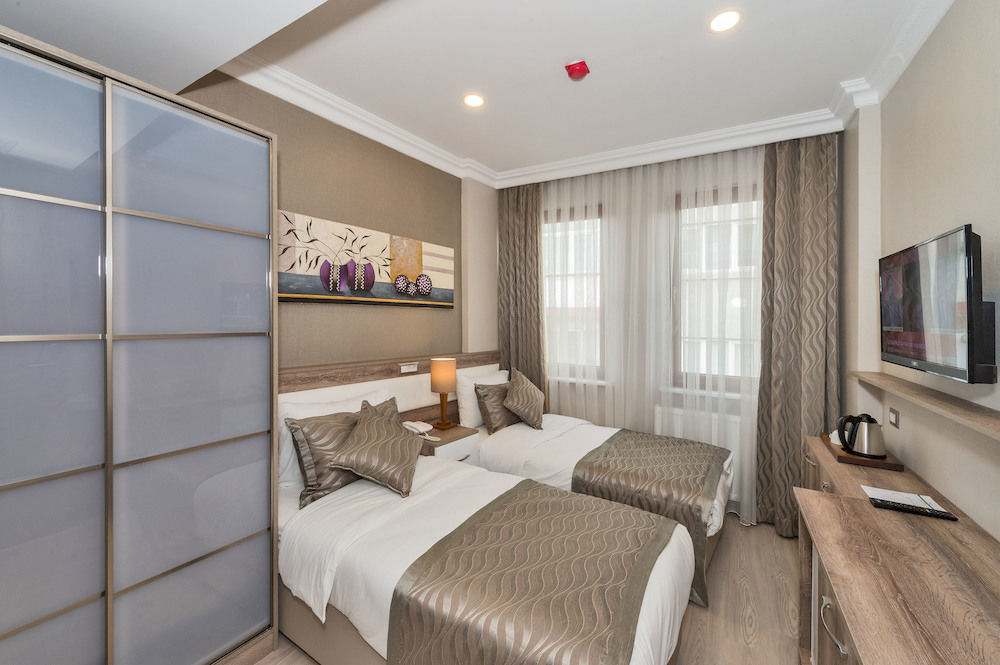Hotel Alphonse 3*