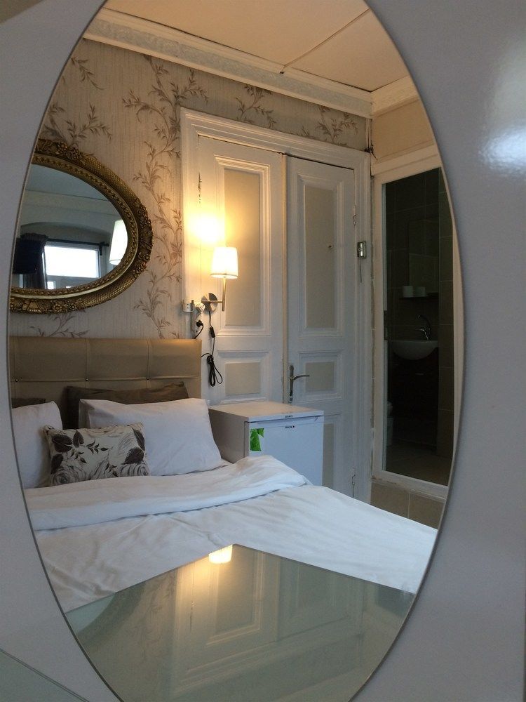 Taksim House Hostel *