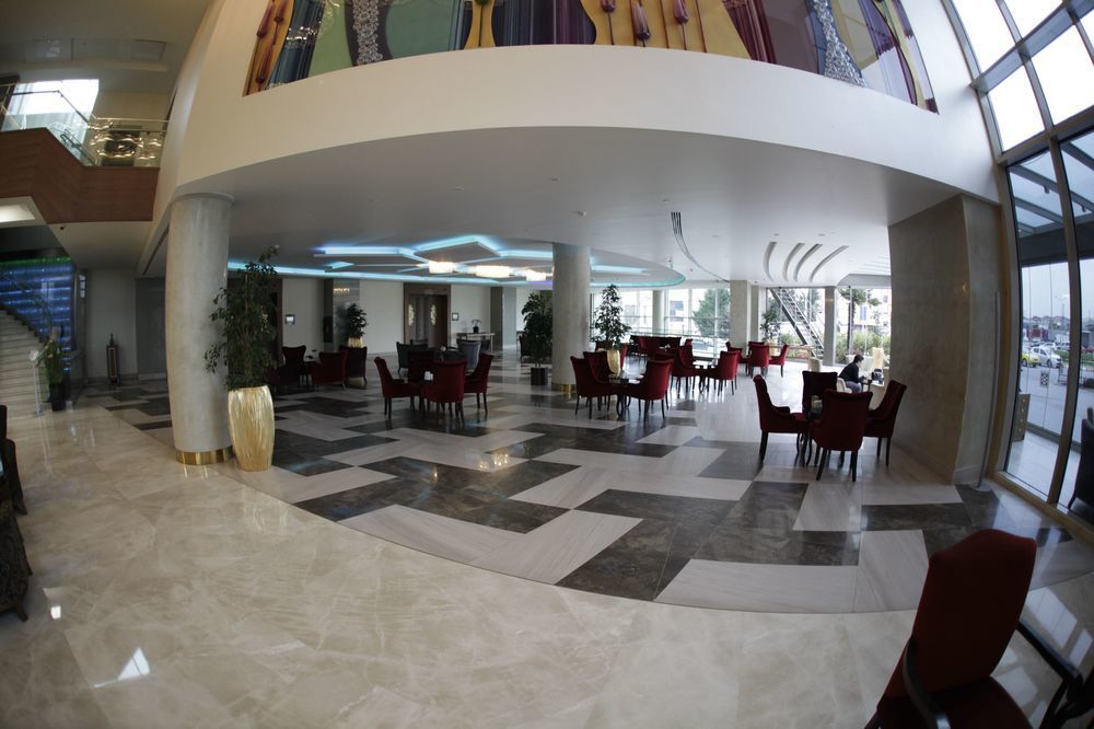 Doubletree By Hilton Atasehir & Conference Centre Hotel