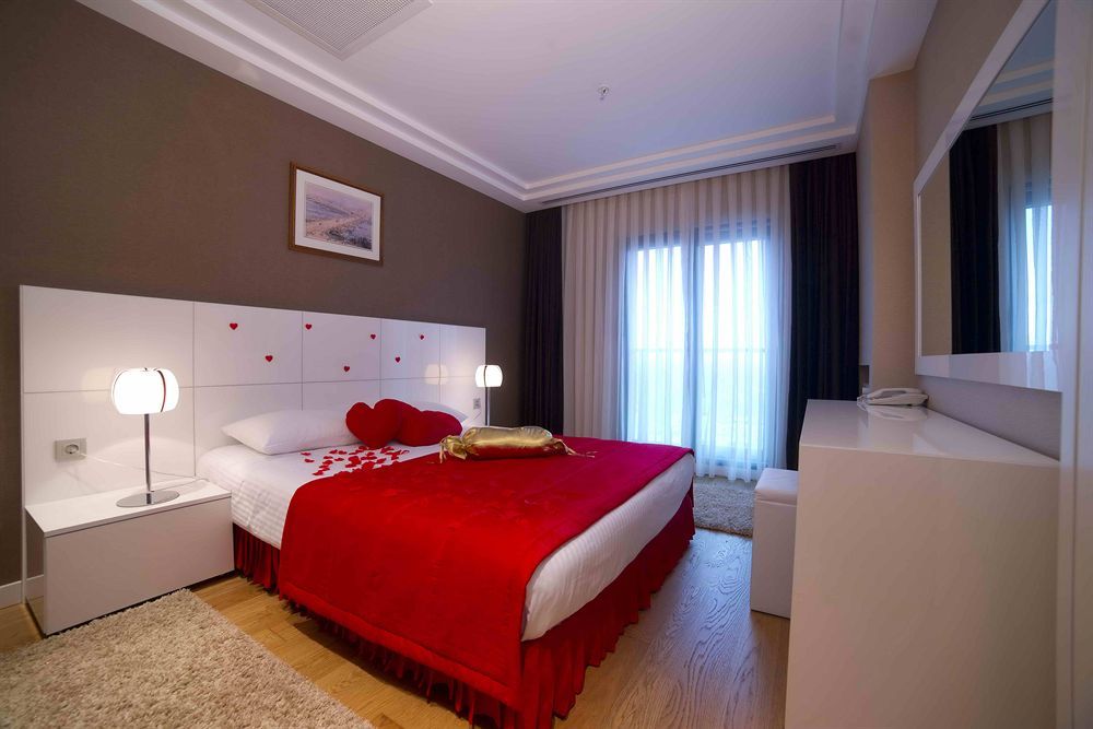 Radisson Residences Avrupa Tem Istanbul