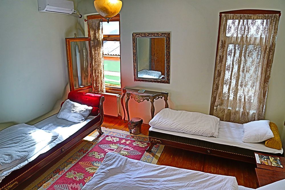 Hostel Chambers Of The Boheme Istanbul