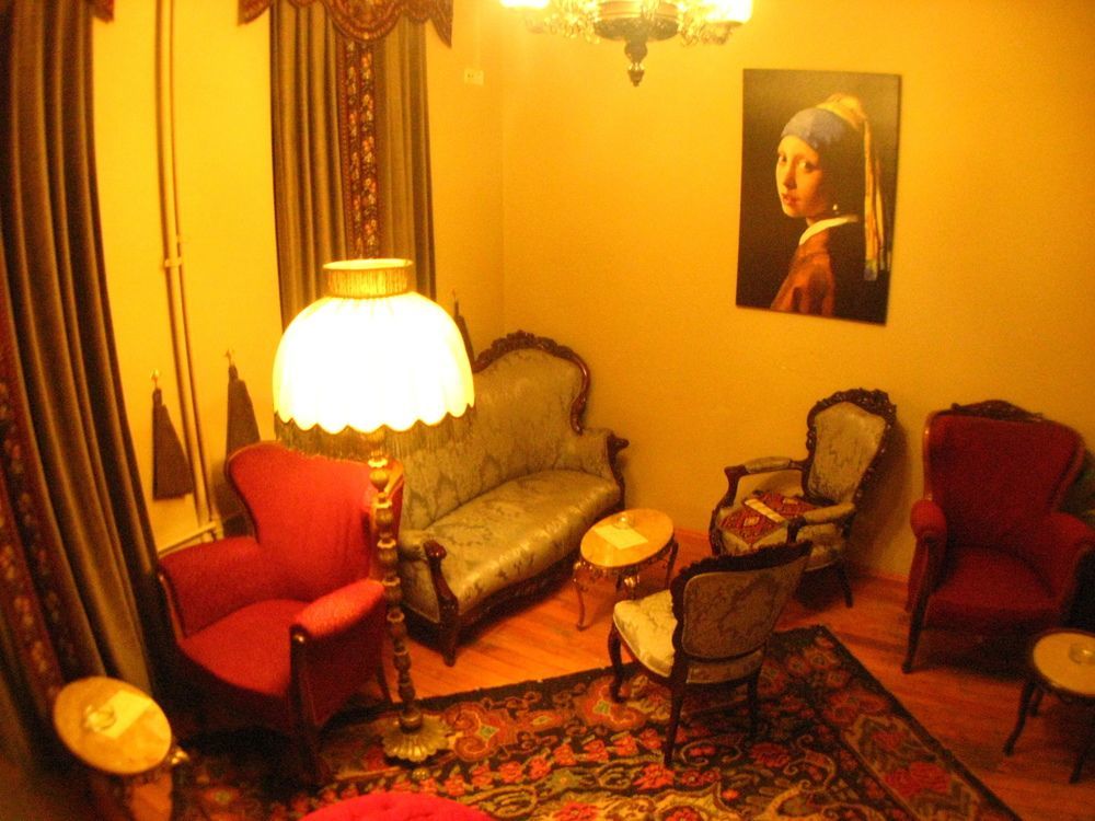 Chambers Of The Boheme Hostel