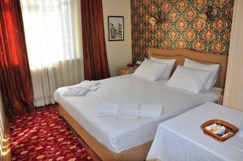 Med Cezir Istanbul