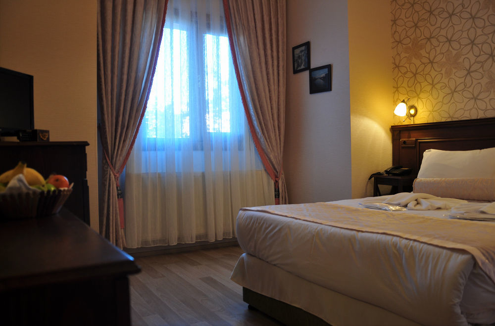 Center Hill Hotel 2*