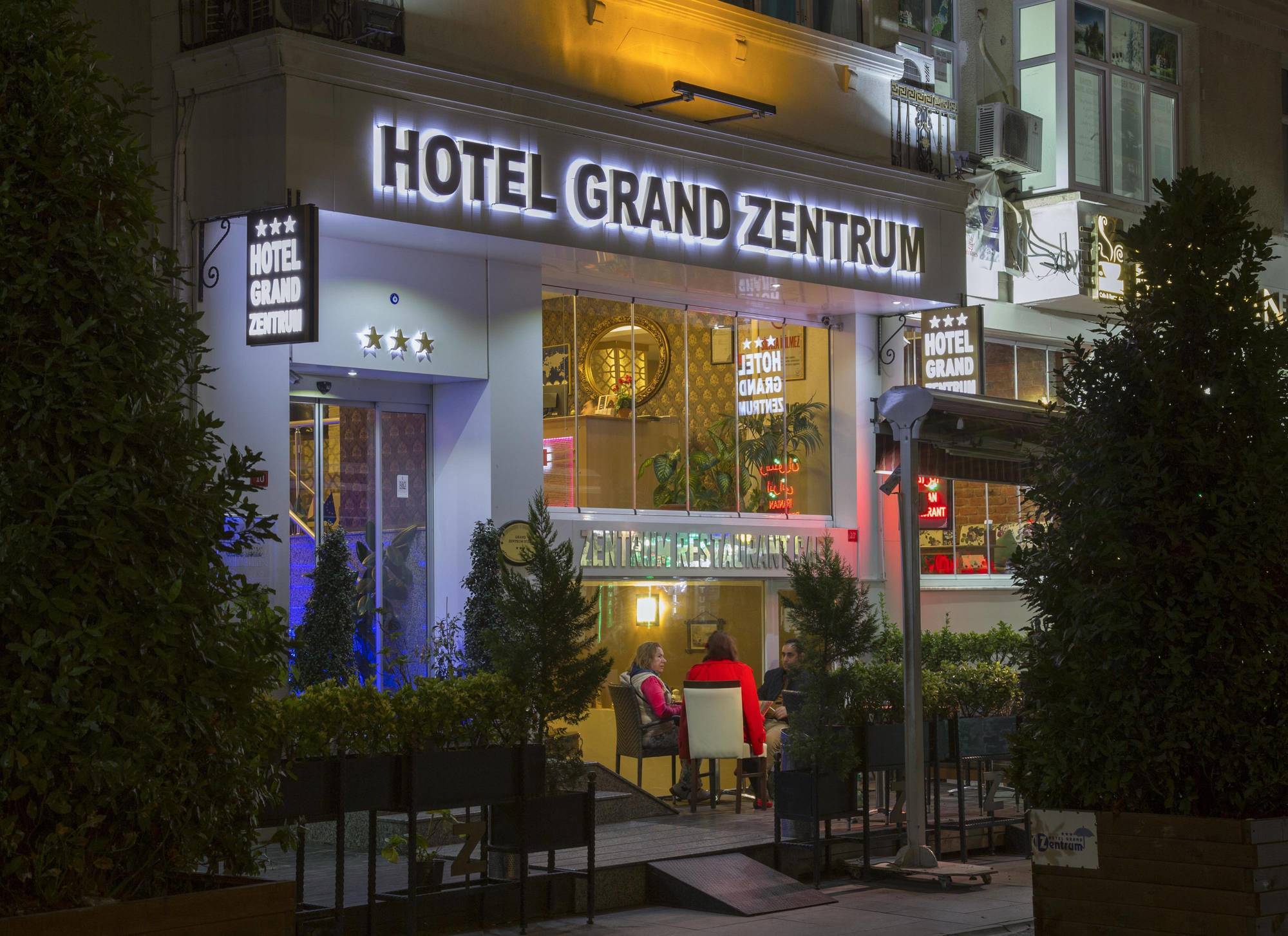 Hotel Grand Zentrum & Cafe Restaurant - Taksim Square Istanbul