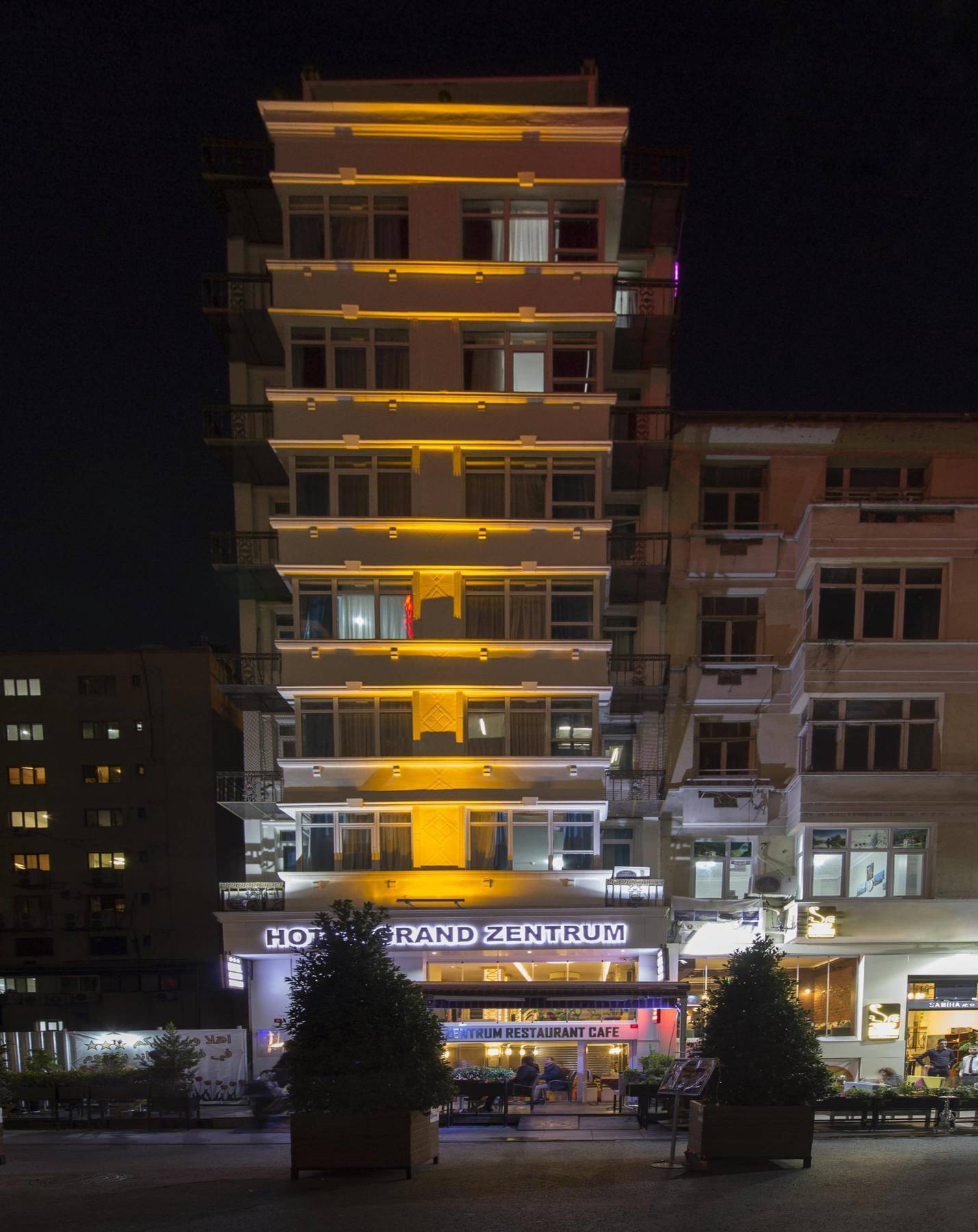 Hotel Grand Zentrum & Cafe Restaurant - Taksim Square 3*