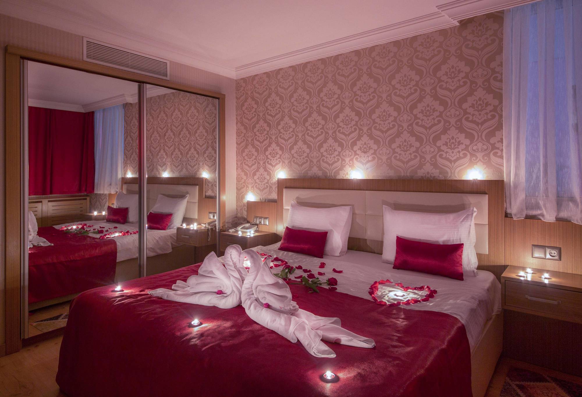 Grand Zentrum & Cafe Restaurant - Taksim Square Hotel 3*