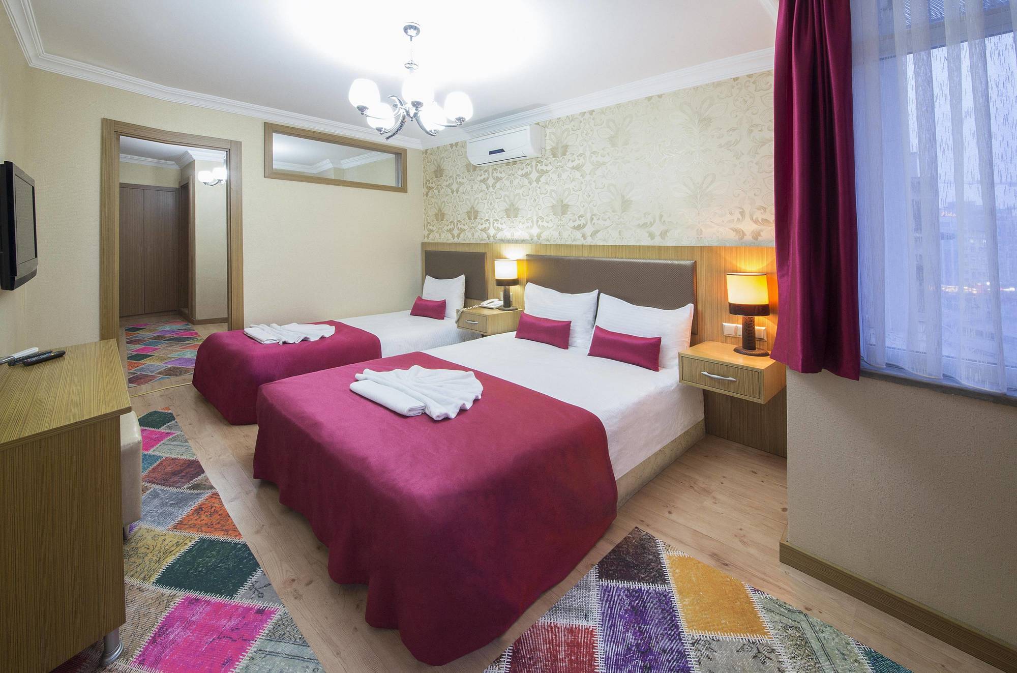 Grand Zentrum & Cafe Restaurant - Taksim Square Hotel 3*
