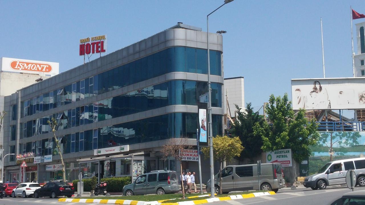 Grand Airport