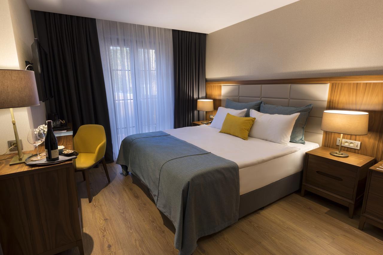 Endless Art Hotel-special Category Otel 2*