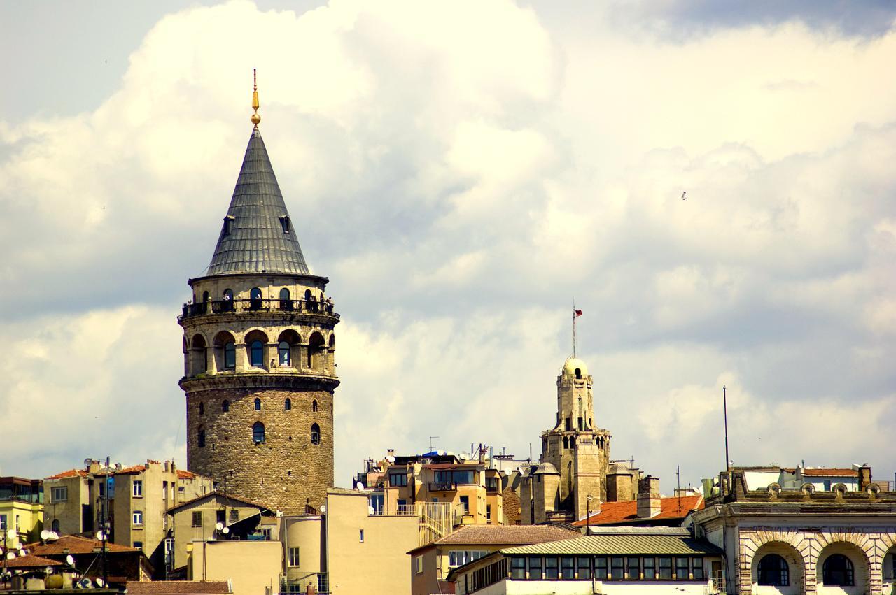 Walton Galata Hotel 4*