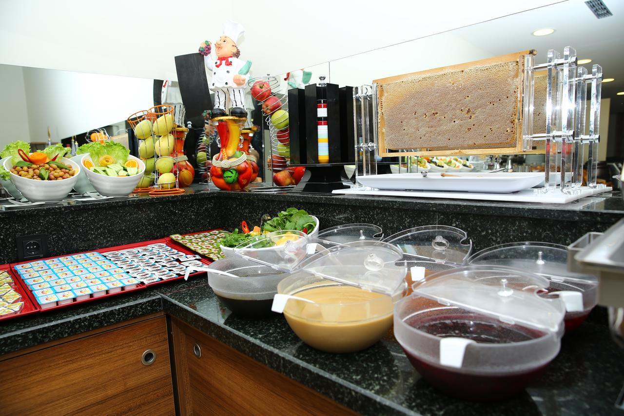 Golden Lounge Hotel 3*