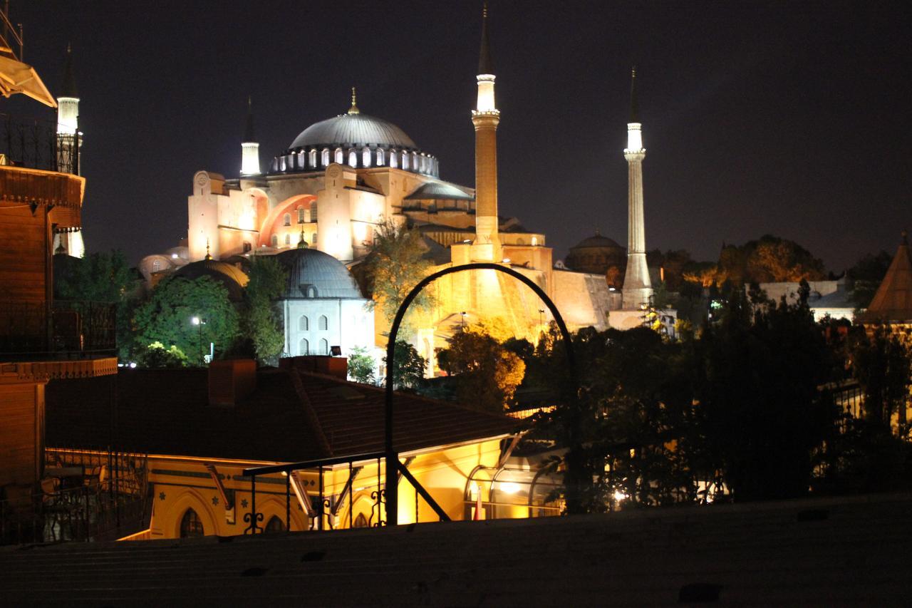 Side Istanbul