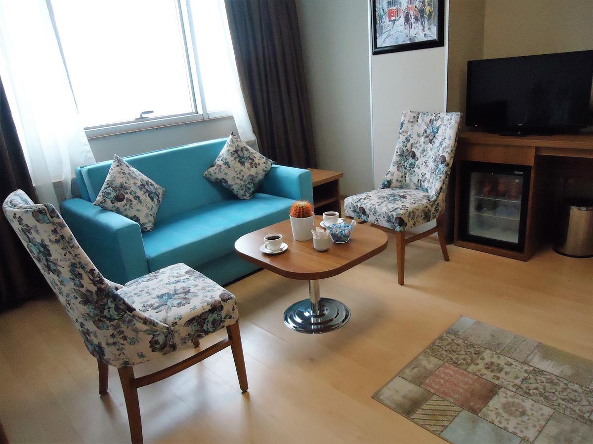 Hotel Golden Lounge 3*