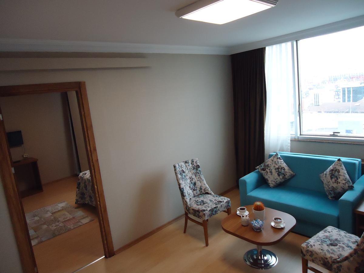 Hotel Golden Lounge