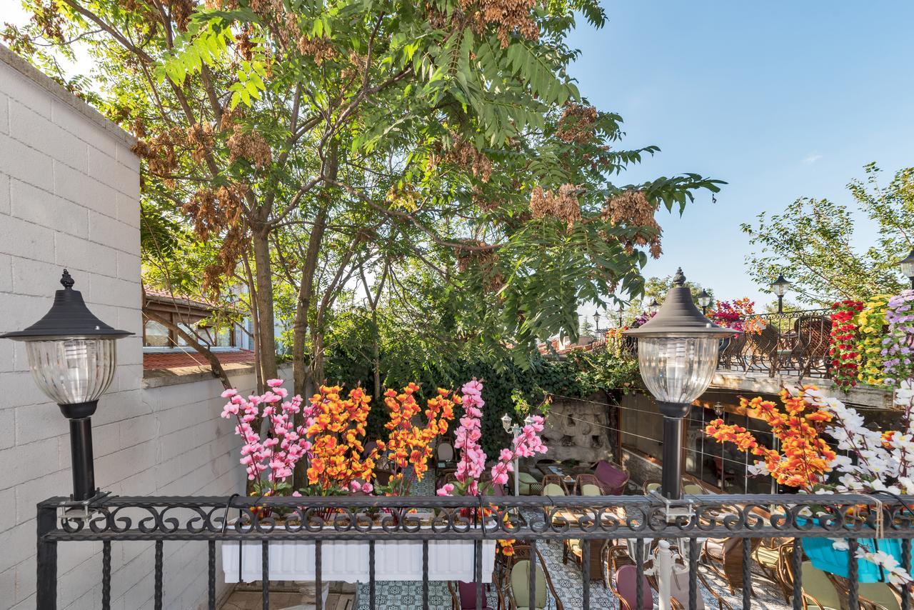 Beyaz Kosk Hotel 2*