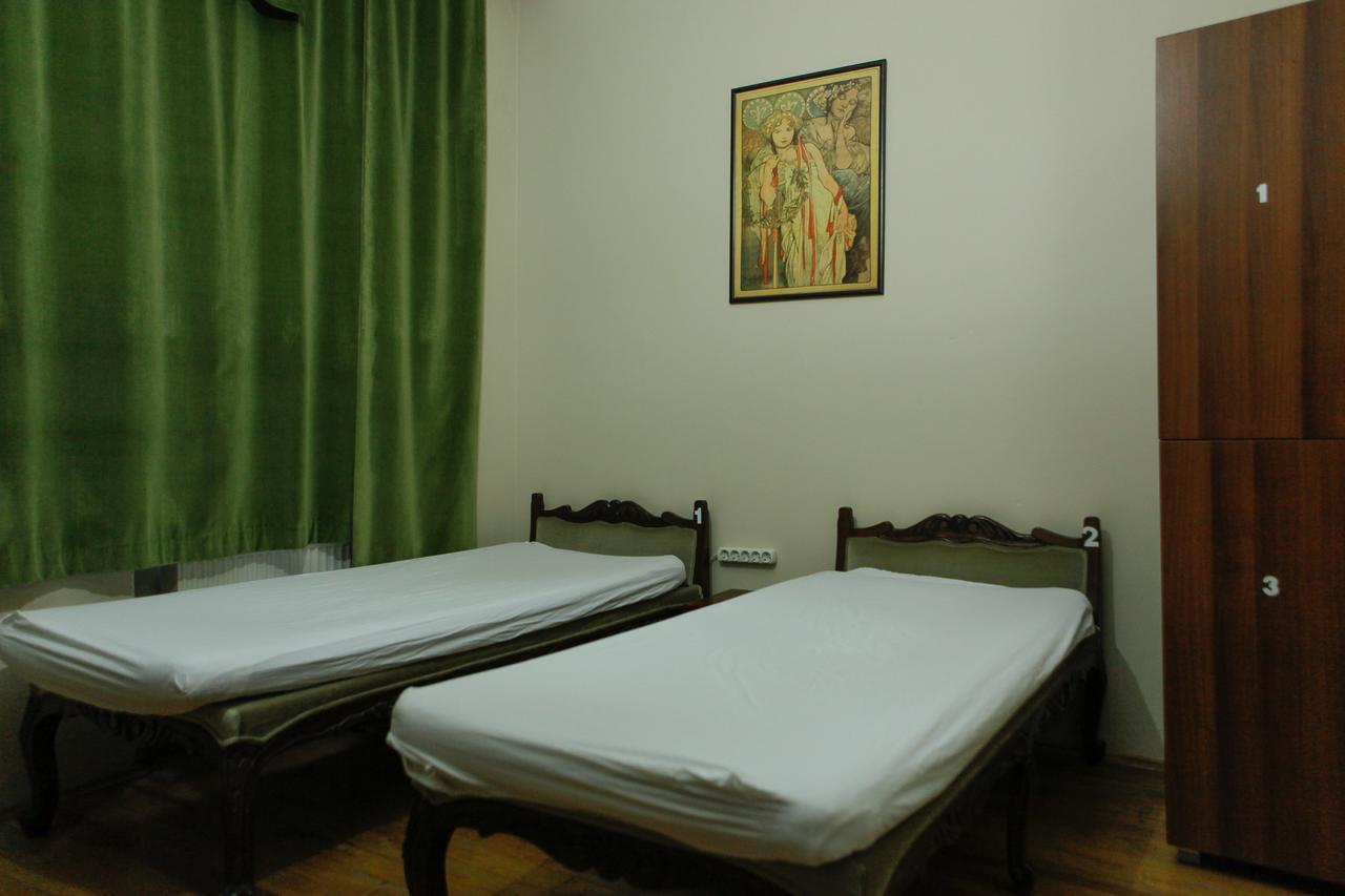 Chambers Of The Boheme Hostel *