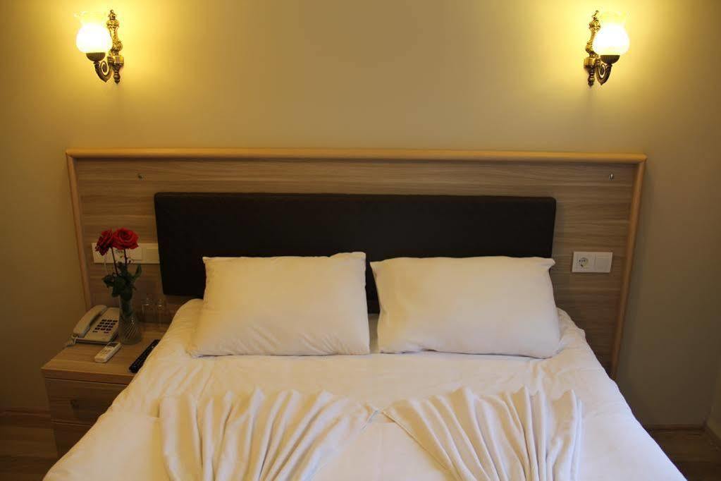 Hotel Bonjour Hotel 3*