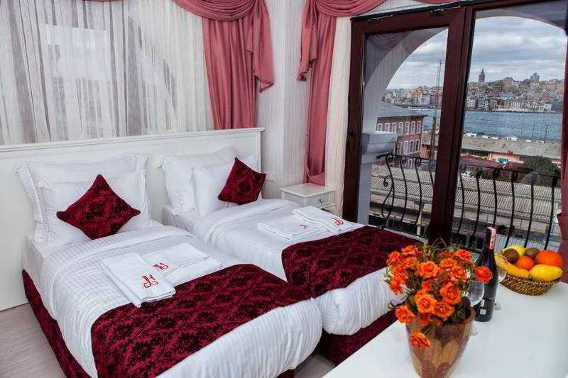 Dream Bosphorus Otel 3*