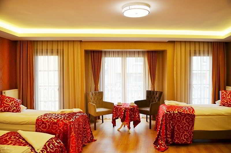 Hotel Black Pearl 3*