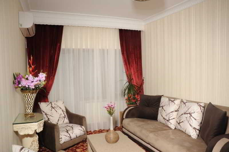 Hotel Alfa 4*