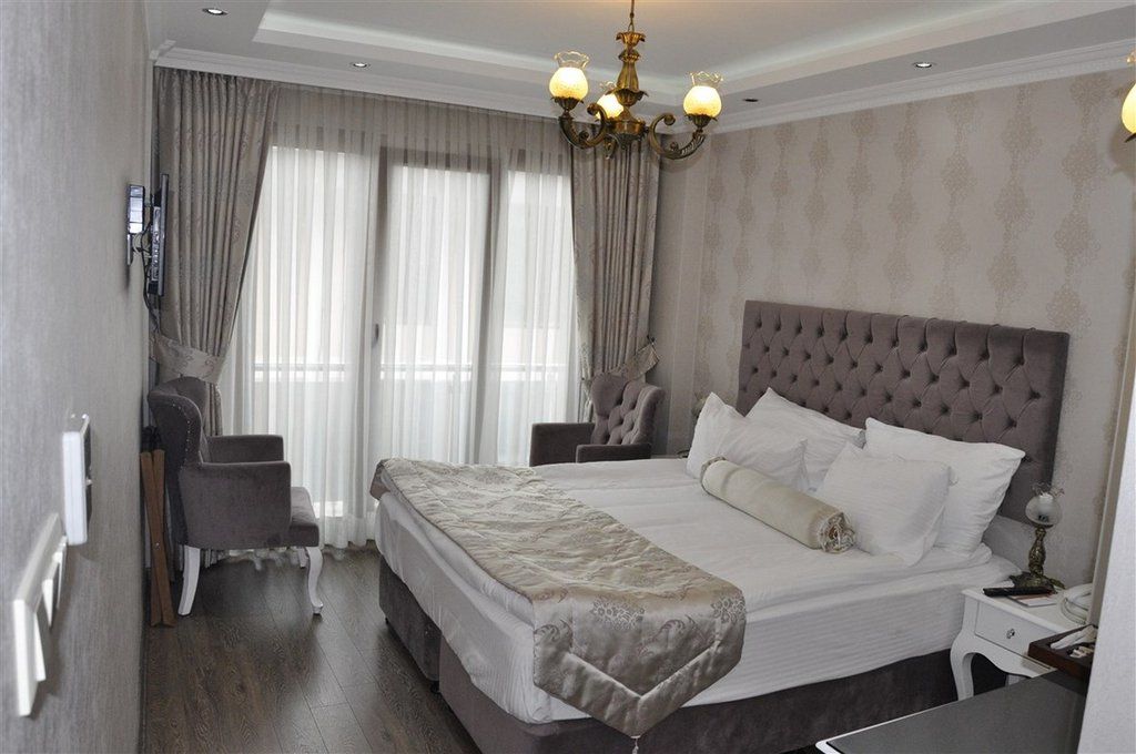World Heritage 3*
