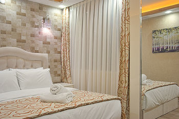 Aparthotel Fulya 3*