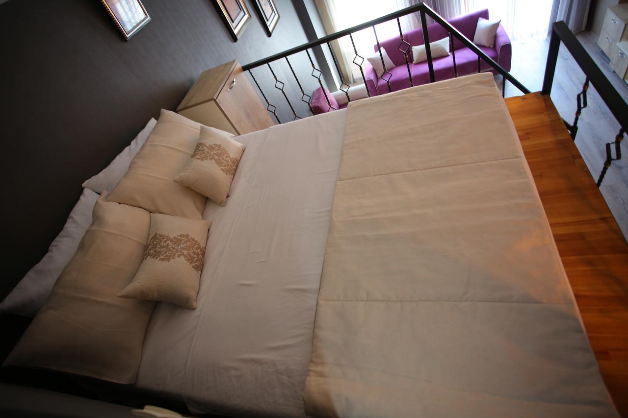 Aparthotel Artist