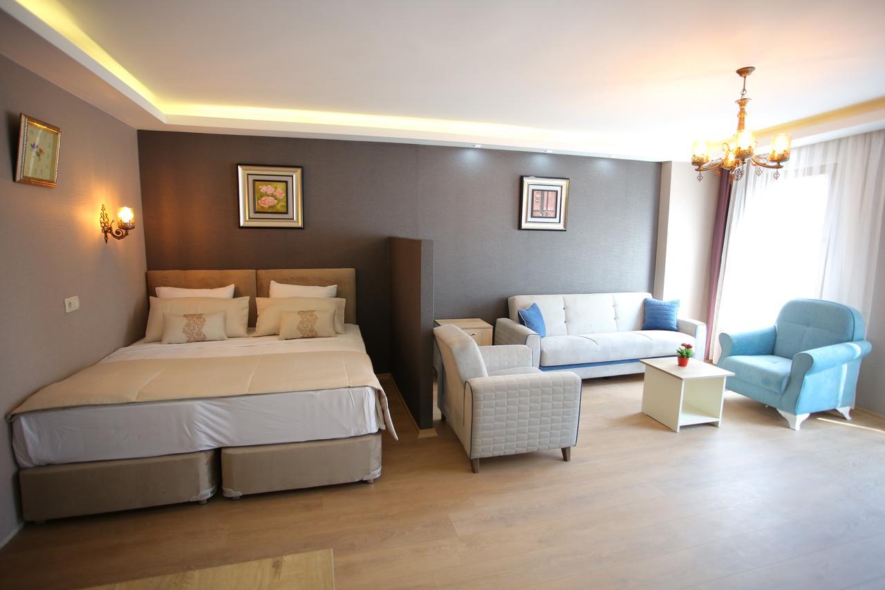 Aparthotel Artist 3*