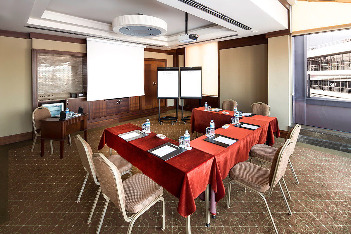 Titanic Taksim Hotel 4*