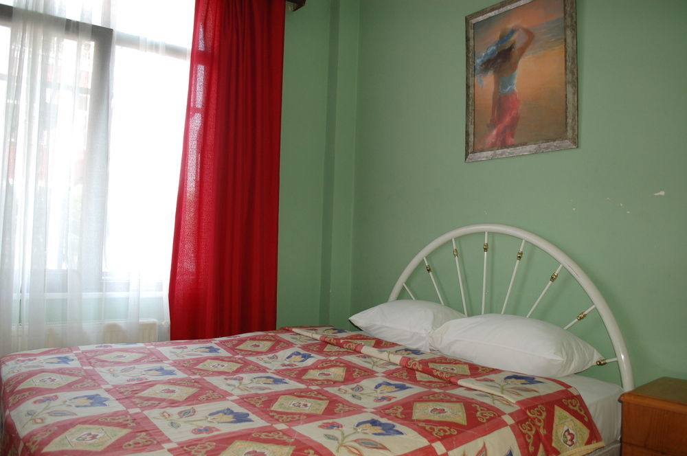 Hotel Nayla Palace 2*