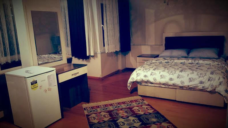 Hotel Modern 2*