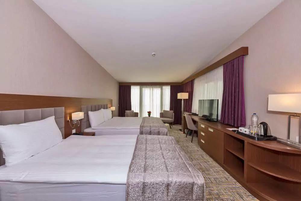 Land Park 4* Istanbul