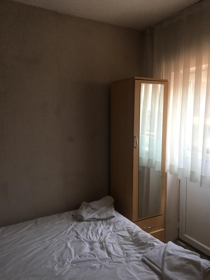 Hostel Piya *