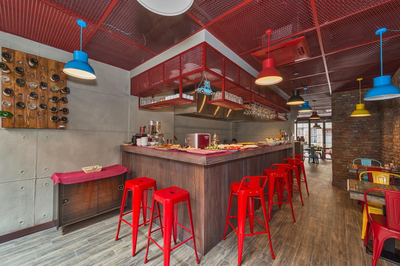 Taksim Nis - Istiklal Street 3*