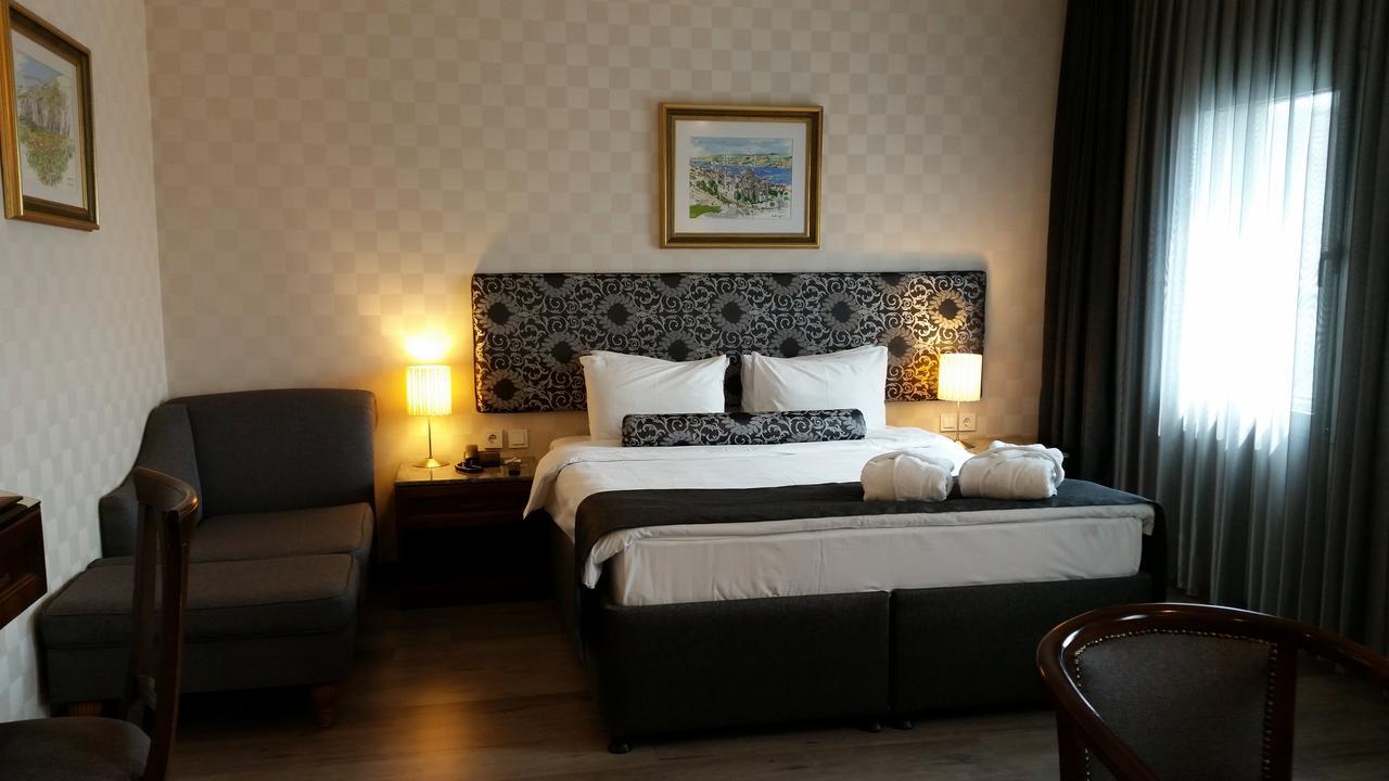 Adela Istanbul