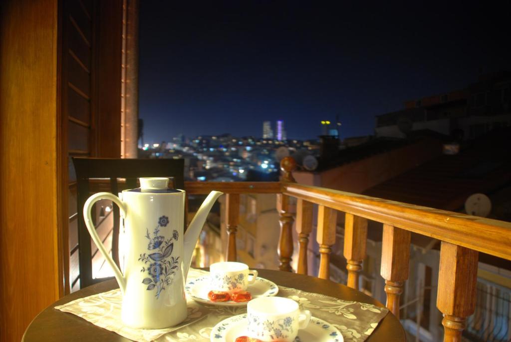Adonis House Taksim
