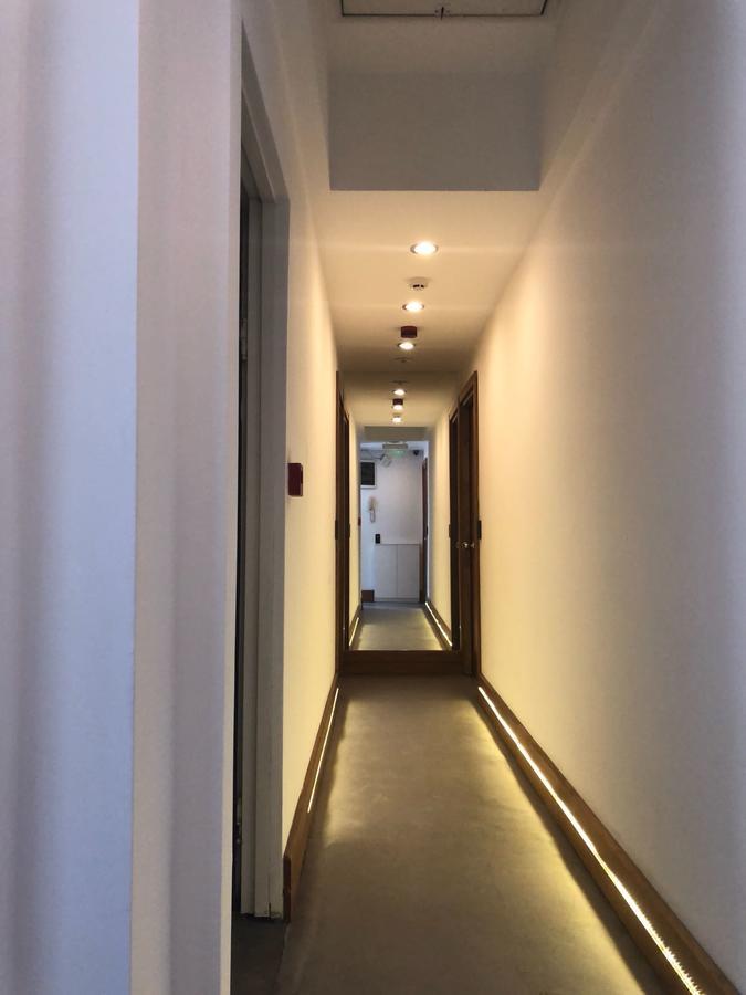 Aparthotel Black